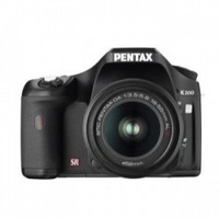Pentax K200D Digital SLR Camera Digital Camera with Pentax SMC DA 18-55mm AL II Zoom Lens + 4GB SDHC Card + Batteri...