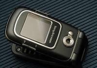 Sony Ericsson Z710i Cellular Phone